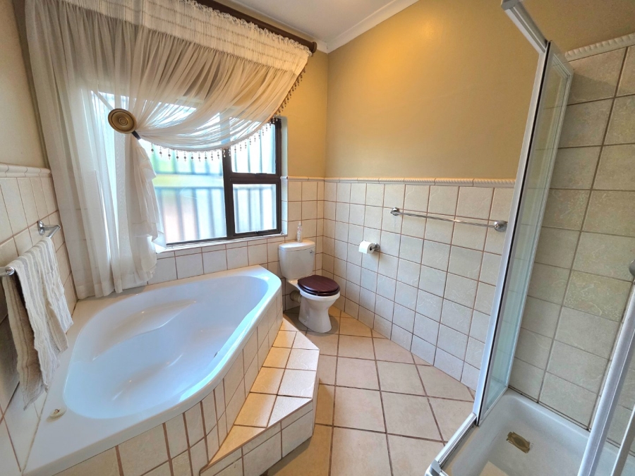 3 Bedroom Property for Sale in Eureka Free State